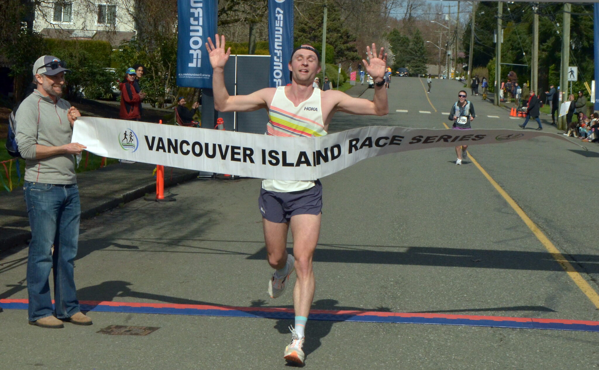Pennock and Ayers won the 2026 Comox Valley RV Half Marathon